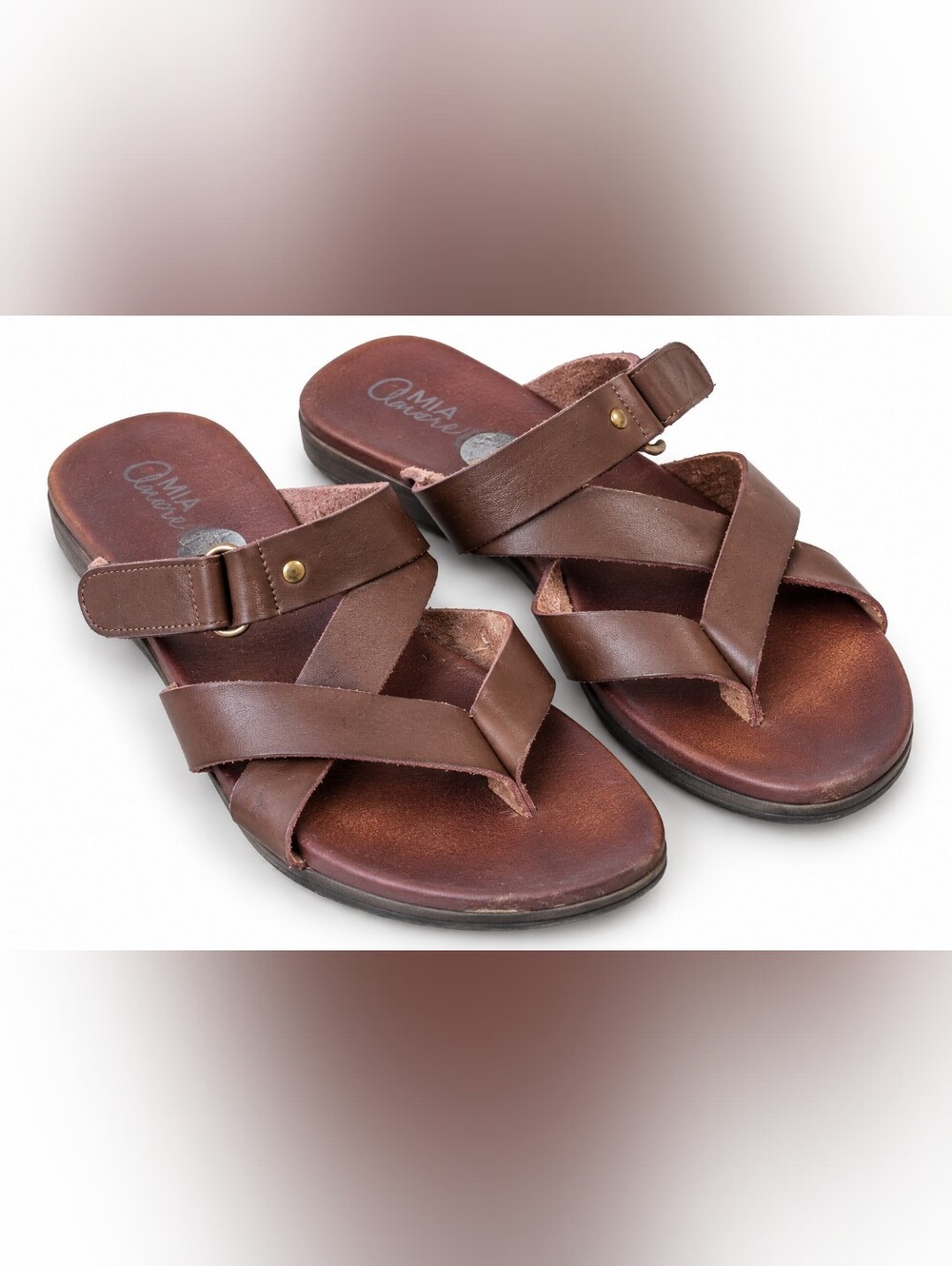 MIA Amore Genuine Leather Sandals Women’s Size 8 Brown Cross Strap Toe Loop Boho